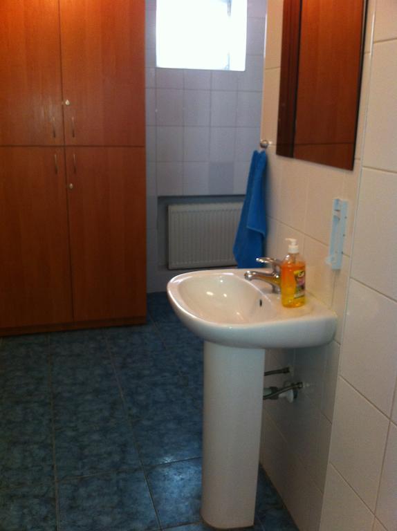 לבוב Molodizhniy Hostel מראה חיצוני תמונה